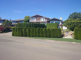 1626 Magnolia Blvd W, Seattle, WA 98199