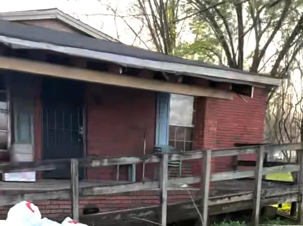 1719 Robins St, Dolomite, AL 35061