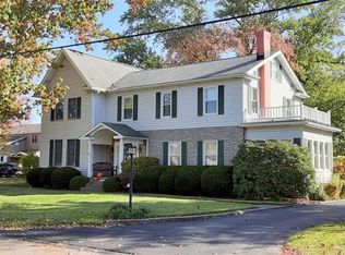 122 Samuel St, Beaver Falls, PA