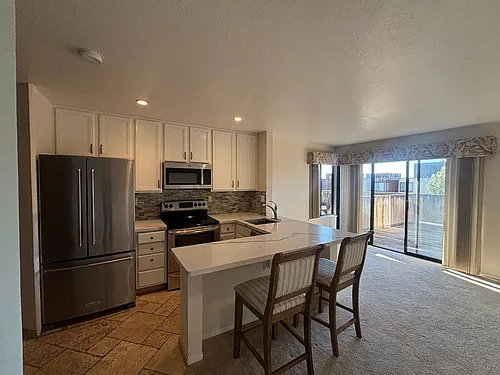 125 Surf Way #355 Photo 1
