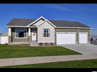 6554 W Peacemaker Way, Herriman, UT 84096