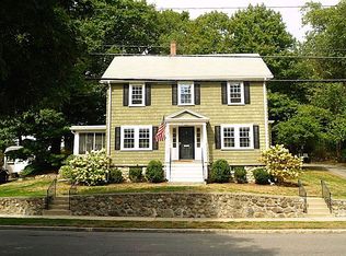 162 Beech Ave, Melrose, MA 02176