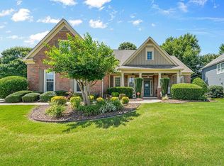 7731 Sleepy Lagoon Way, Flowery Branch, GA 30542