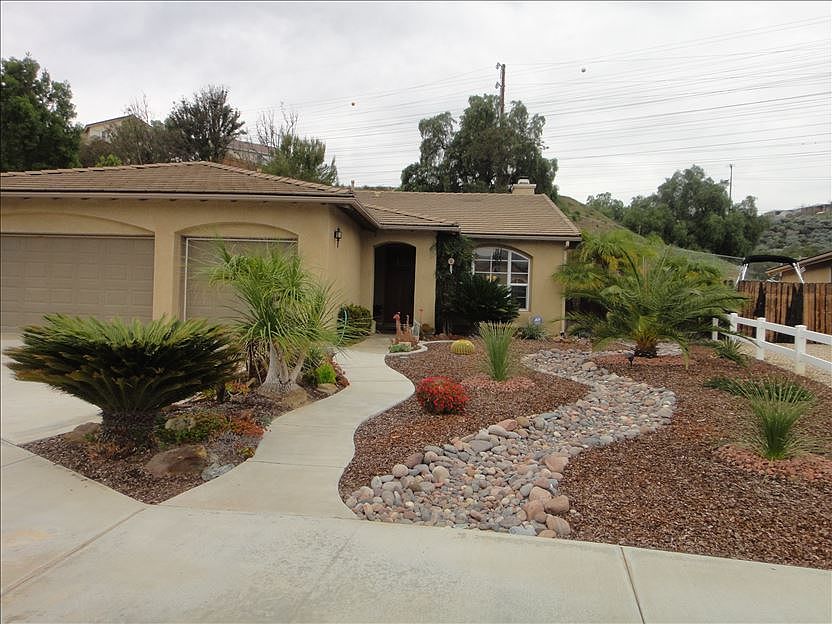 1st image of 13886-88 Cheryl Creek Dr