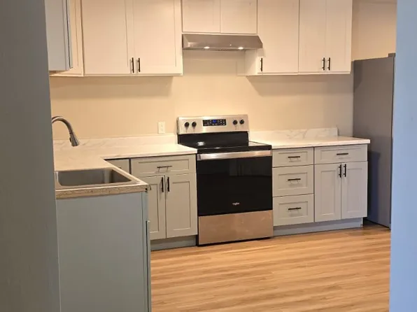 192 Beacon Hill Dr Unit B, Longview, WA 98632