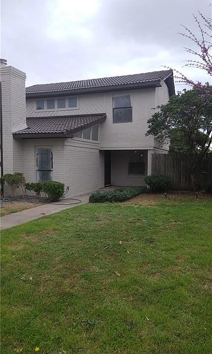 1st image of 1128 Sandalwood Ln
