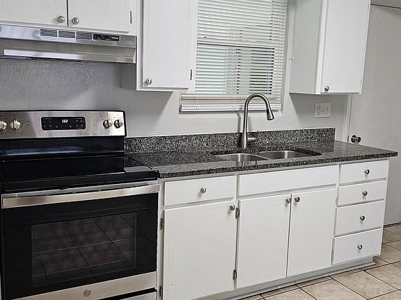 5th image of 1638 Keeble St #1636