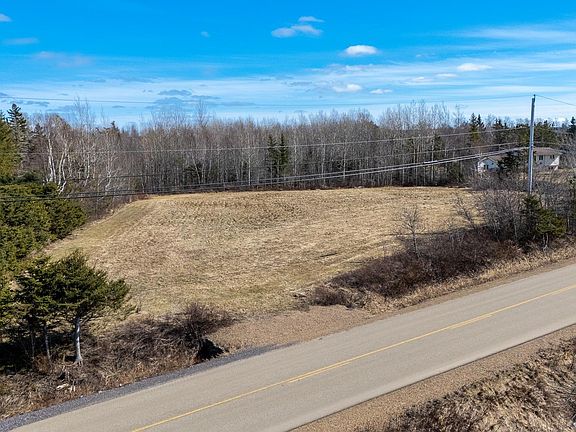 2nd image of Pomquet Rd