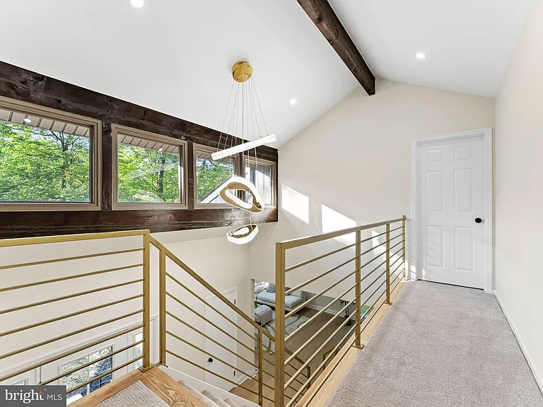 1 Bronwood Dr — Photo 40