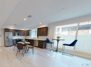 1410 W 37th Pl, Los Angeles, CA 90018