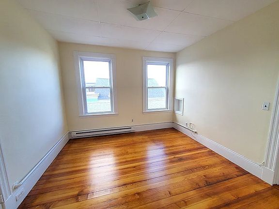 2nd image of 38 Jefferson St #3A