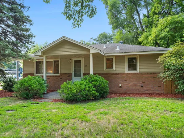 1405 16th St NW, New Brighton, MN 55112