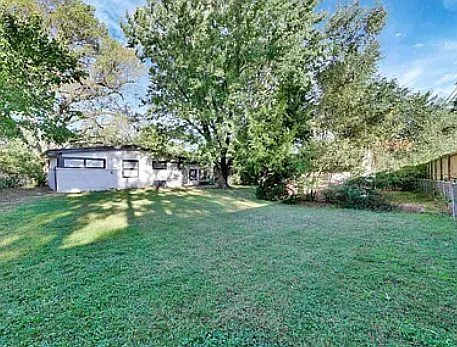 4 bed, 1177 sqft, $1,650 — Photo 4