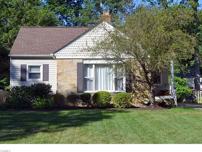 510 Lake Forest Dr — Photo 6