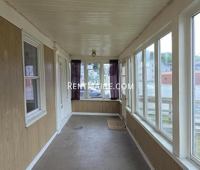 31 Elm St #1 — Photo 9