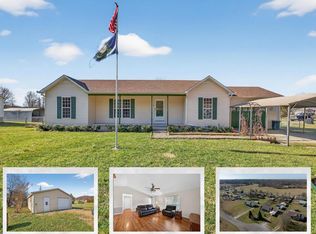 170 Robin Dr, Livingston, TN 38570