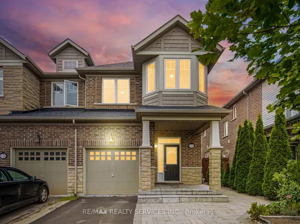 118 Tundra Rd, Caledon, ON L7C 4A6