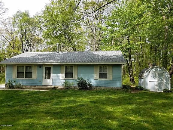 2nd image of 12161 Sarabeck Ln