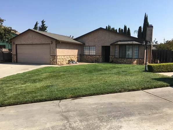 704 Acacia Ct, Greenfield, CA 93927