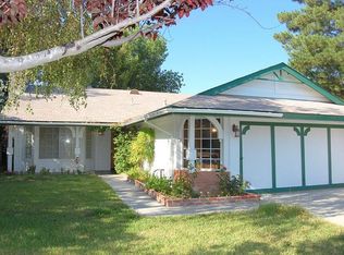 27951 Gibson Pl, Santa Clarita, CA 91350
