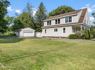 555 S Albany Rd, Selkirk, NY 12158