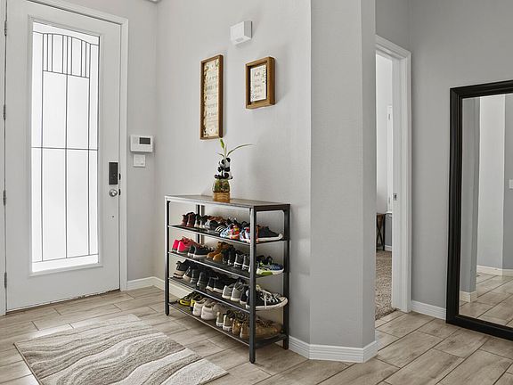 2nd image of 2724 Tierra Oasis St