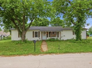 723 Clements Ave, Van Alstyne, TX 75495