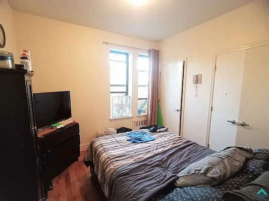 Rented by EXR | media 2