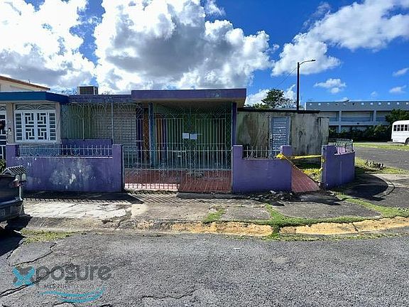 2nd image of 125 Calle Jardines De Country Clb