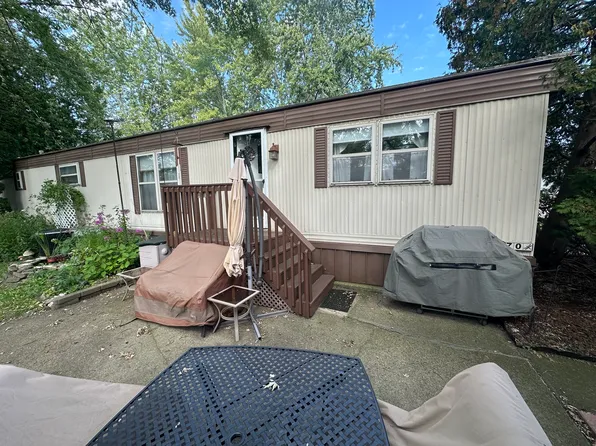 19900 128th St #70, Bristol, WI 53104