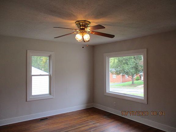 5th image of 429 Peachtree St