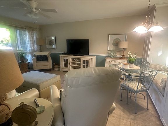 3rd image of 4800 County Road 11 APT 1