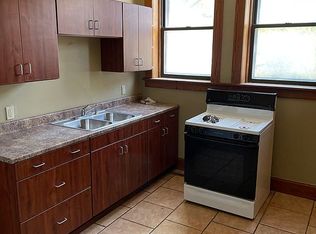 1017 W 9th St, Sioux Falls, SD 57104