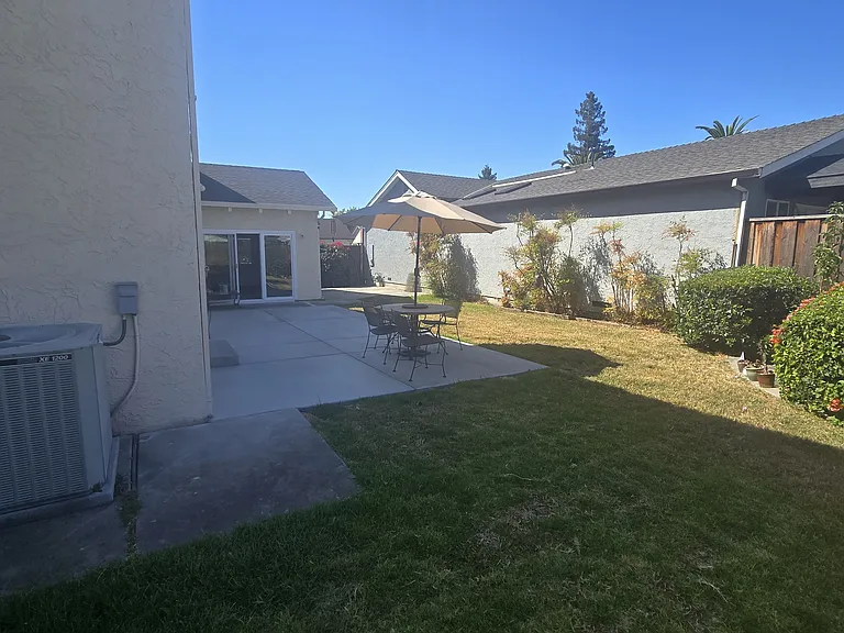 735 Amanda Dr — Photo 38