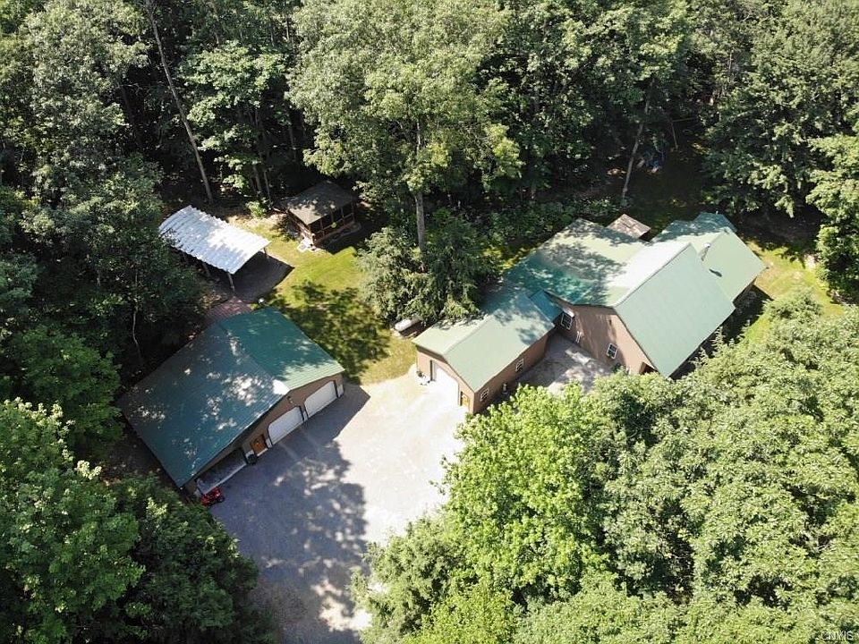 1st image of 51 Cove Dr