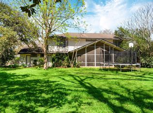 309 Robson St, Columbus, TX 78934