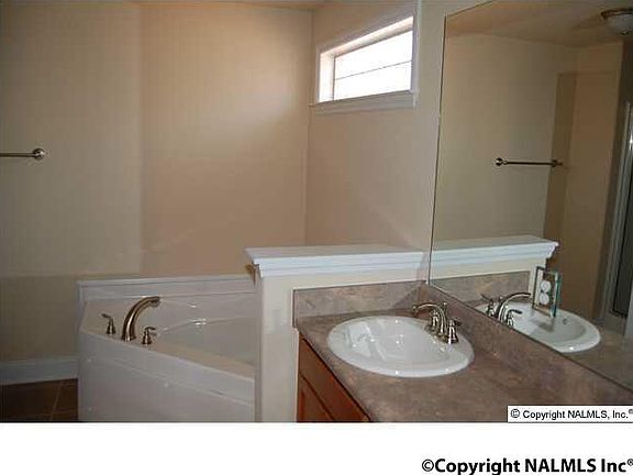 5th image of 6829 Breyerton Way SE