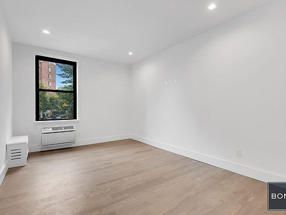 4th image of 3520 Leverich St APT C246