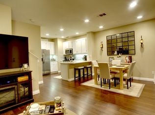 41880 Davenport Way #B, Murrieta, CA 92563