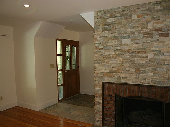 5th image of 12945 76th Ave NE