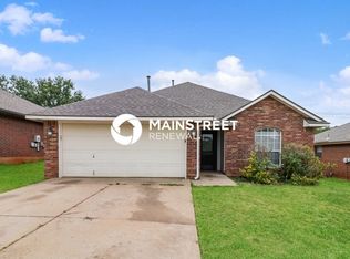 706 Sequoyah Trails Dr, Norman, OK 73071