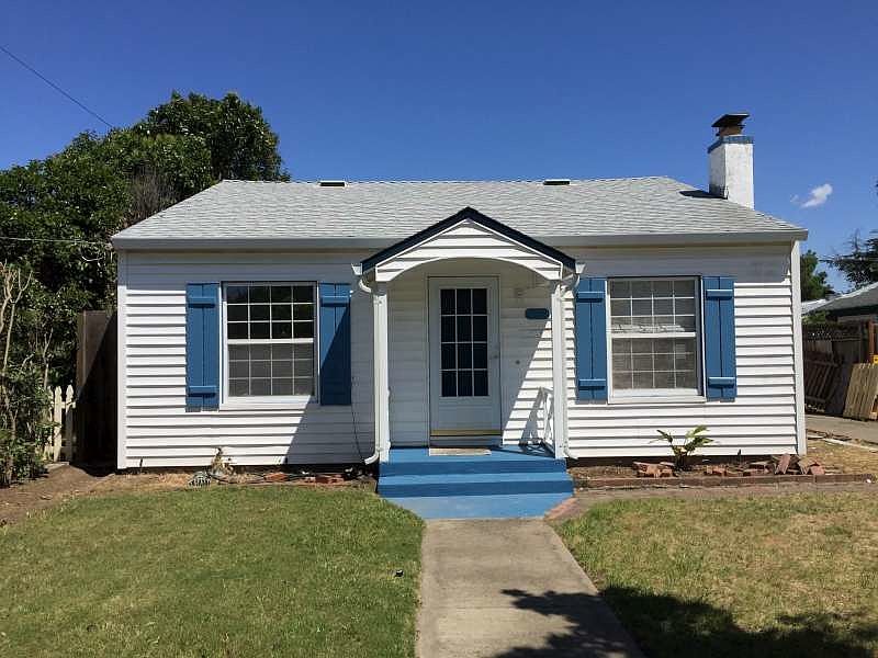 1st image of 1040 Empey Way