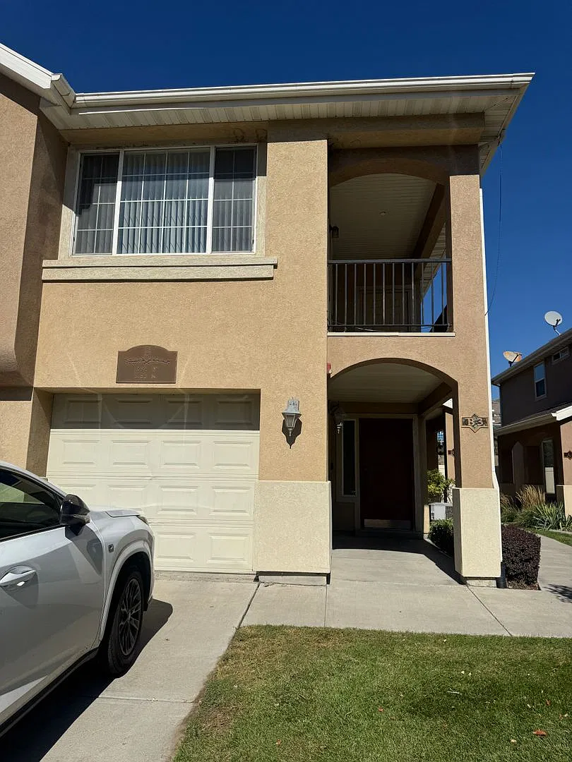 Beautiful Lehi townhome for rent! — Photo 1
