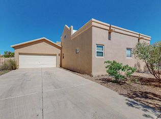 4751 Punta De Vis, Santa Fe, NM 87507