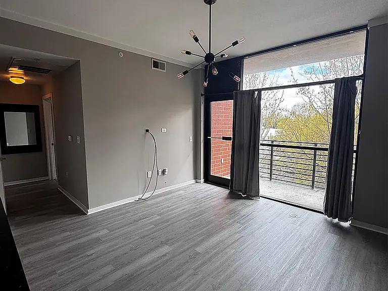 715 N Church St #408 — Photo 8
