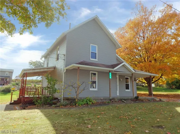 14870 Cenmont St NW, North Lawrence, OH 44666