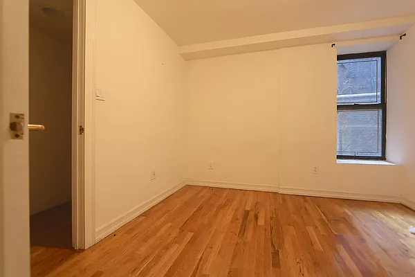 Rented by Compass | media 4