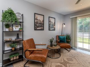 1350 Hazelwood St #212, Murfreesboro, TN 37130