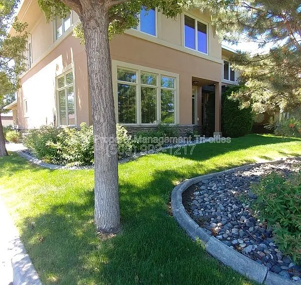 459 Columbia Point Dr — Photo 3