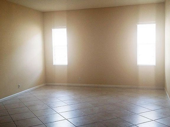 3rd image of 166 NW Pleasant Grove Way